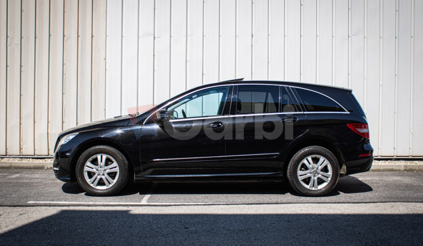 R 350 CDI 4Matic 7 miestne, vzduch, kamera, po rozvodoch, Strešné okno, DPH