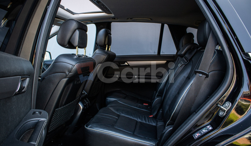 R 350 CDI 4Matic 7 miestne, vzduch, kamera, po rozvodoch, Strešné okno, DPH