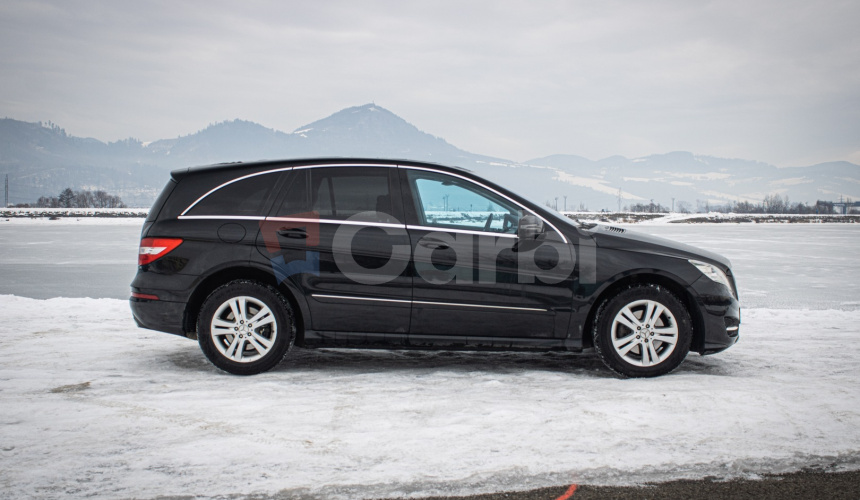 350 CDI 4Matic 7 miestne, vzduch, kamera, po rozvodoch, Strešné okno, DPH