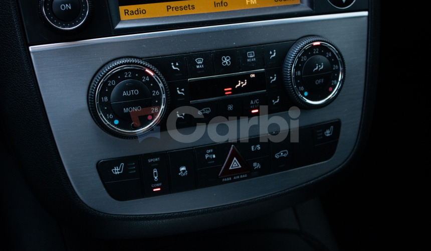 R 350 CDI 4Matic 7 miestne, vzduch, kamera, po rozvodoch, Strešné okno, DPH