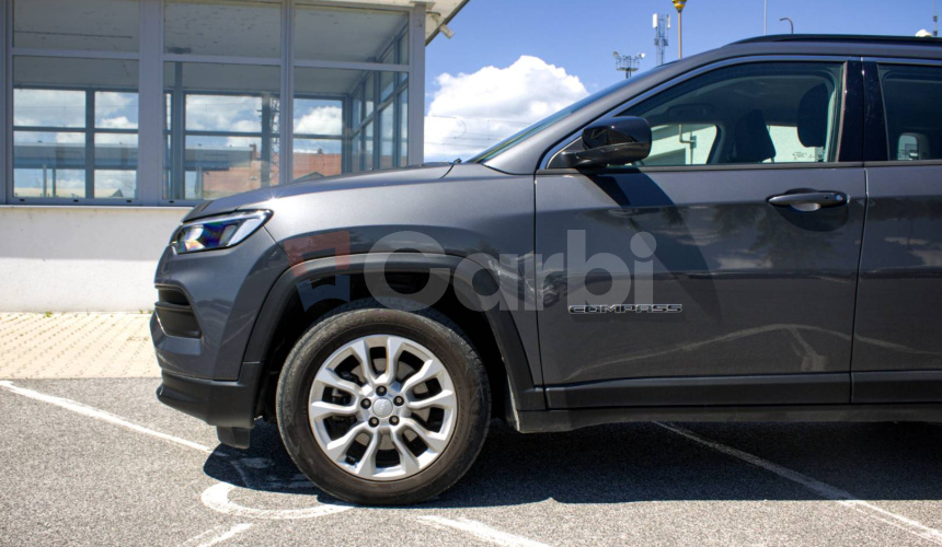 Jeep Compass 1.3 TURBO 150 Longitude