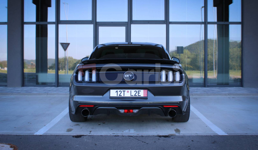 Ford Mustang 5.0 GT V8, EU verzia / Nebúraný