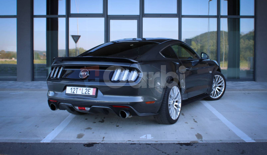 Ford Mustang 5.0 GT V8, EU verzia / Nebúraný