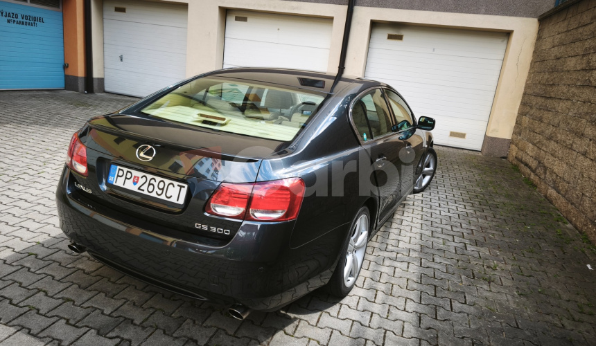 Lexus GS 300