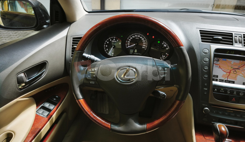 Lexus GS 300