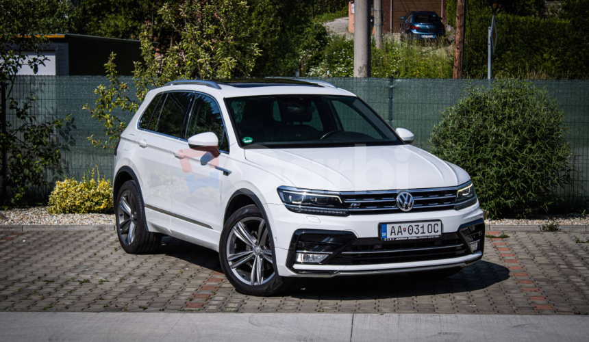 Volkswagen Tiguan 2.0 TDI 110kW R-line, Panoráma, Full Led, Virtual cockpit, ACC, Ťažné