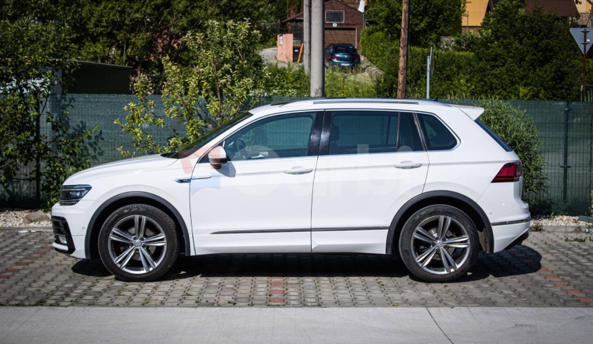 Volkswagen Tiguan 2.0 TDI 110kW R-line, Panoráma, Full Led, Virtual cockpit, ACC, Ťažné
