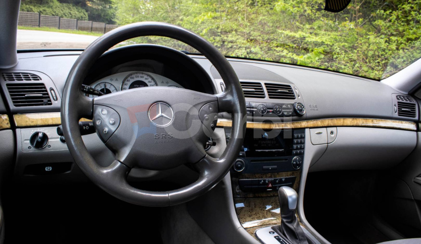Mercedes-Benz E trieda Sedan 280 CDI Avantgarde A/T 4-matic