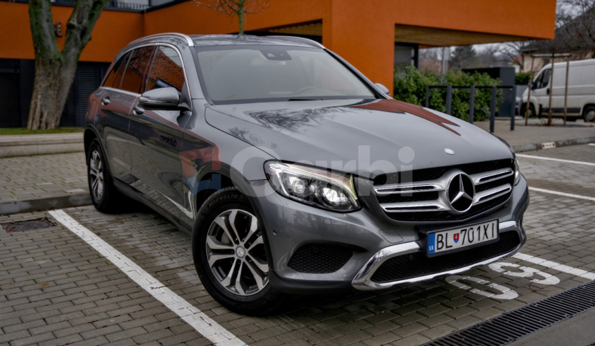 Mercedes-Benz GLC SUV 250 4Matic AT/9
