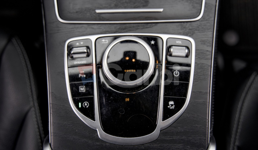 Mercedes-Benz GLC SUV 250 4Matic AT/9