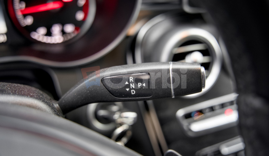 Mercedes-Benz GLC SUV 250 4Matic AT/9