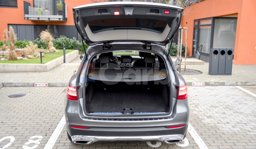 Mercedes-Benz GLC SUV 250 4Matic AT/9
