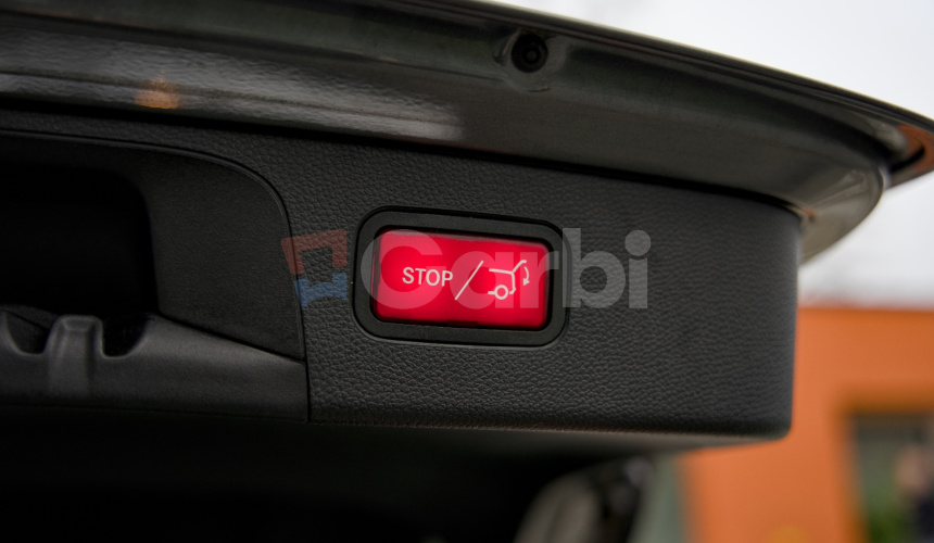 Mercedes-Benz GLC SUV 250 4Matic AT/9