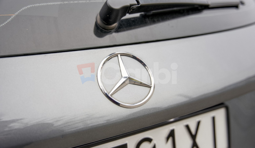 Mercedes-Benz GLC SUV 250 4Matic AT/9
