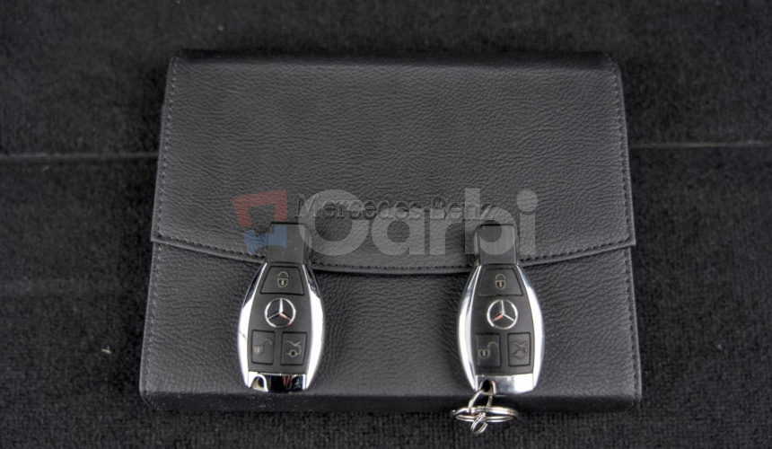 Mercedes-Benz GLC SUV 250 4Matic AT/9