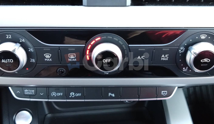 Audi A4 Avant 2.0 TDI S tronic Basis