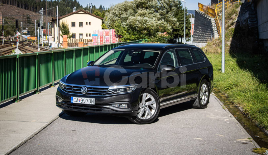 Volkswagen Passat Variant 2.0 TDI DSG 4Motion, Matrix, Masáž, 360 kamera, ACC, DCC, ťažné