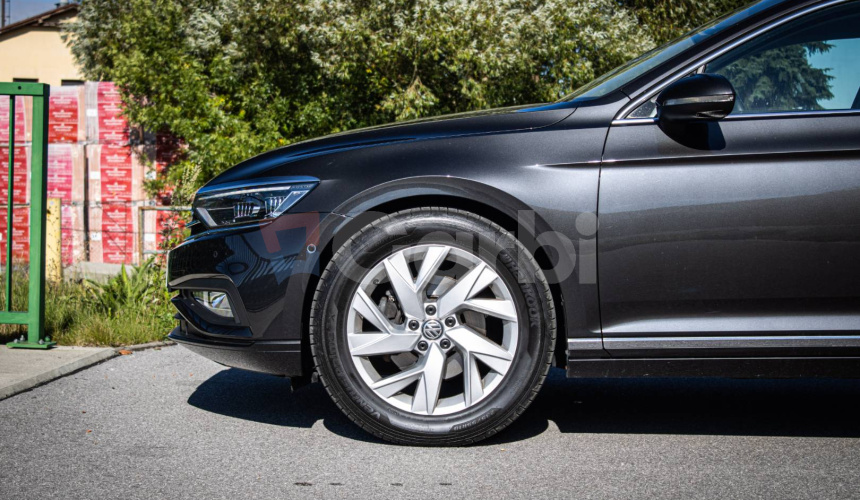 Volkswagen Passat Variant 2.0 TDI DSG 4Motion, Matrix, Masáž, 360 kamera, ACC, DCC, ťažné