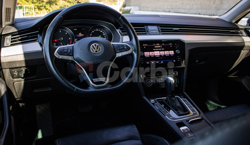 Volkswagen Passat Variant 2.0 TDI DSG 4Motion, Matrix, Masáž, 360 kamera, ACC, DCC, ťažné