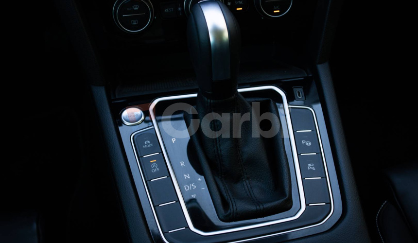 Volkswagen Passat Variant 2.0 TDI DSG 4Motion, Matrix, Masáž, 360 kamera, ACC, DCC, ťažné