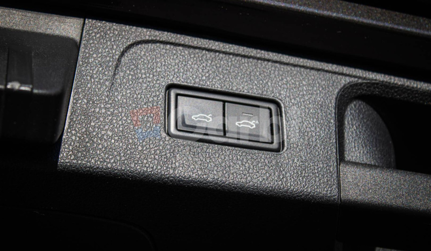 Volkswagen Passat Variant 2.0 TDI DSG 4Motion, Matrix, Masáž, 360 kamera, ACC, DCC, ťažné