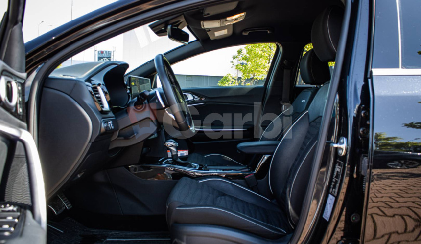 Kia ProCeed 1.5 T-GDi 7DCT GT-Line Premium, JBL, Kamera, Navi, 1.majiteľ, nelakované