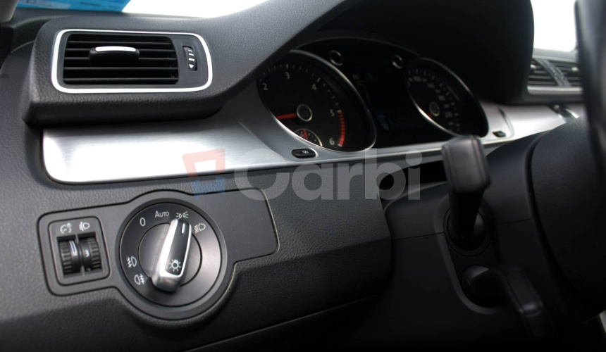 Volkswagen Passat Variant 2.0 TDI Business DSG DPF
