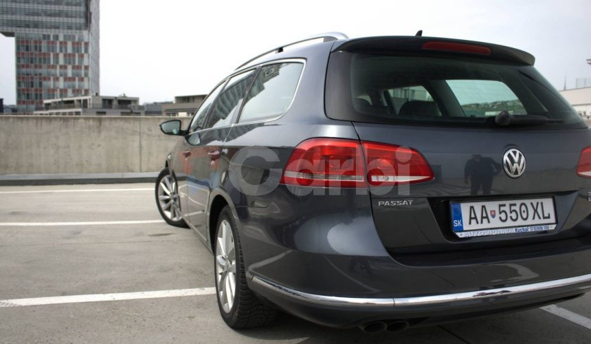Volkswagen Passat Variant 2.0 TDI Business DSG DPF