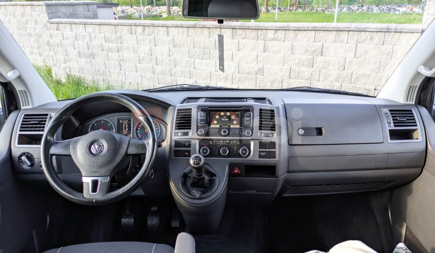 Volkswagen T5 Multivan STRALINE 2.0 TDI 103 kW, Webasto, 7-miestne