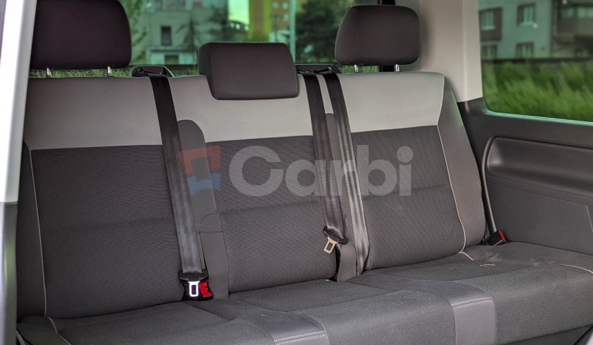 Volkswagen T5 Multivan STRALINE 2.0 TDI 103 kW, Webasto, 7-miestne