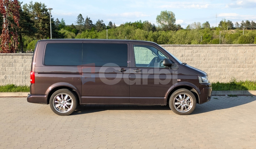 Volkswagen T5 Multivan STRALINE 2.0 TDI 103 kW, Webasto, 7-miestne