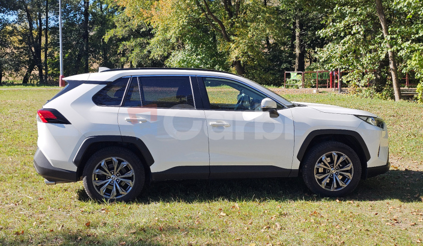 Toyota RAV4 2.0 benzin, 1.majitel,SR