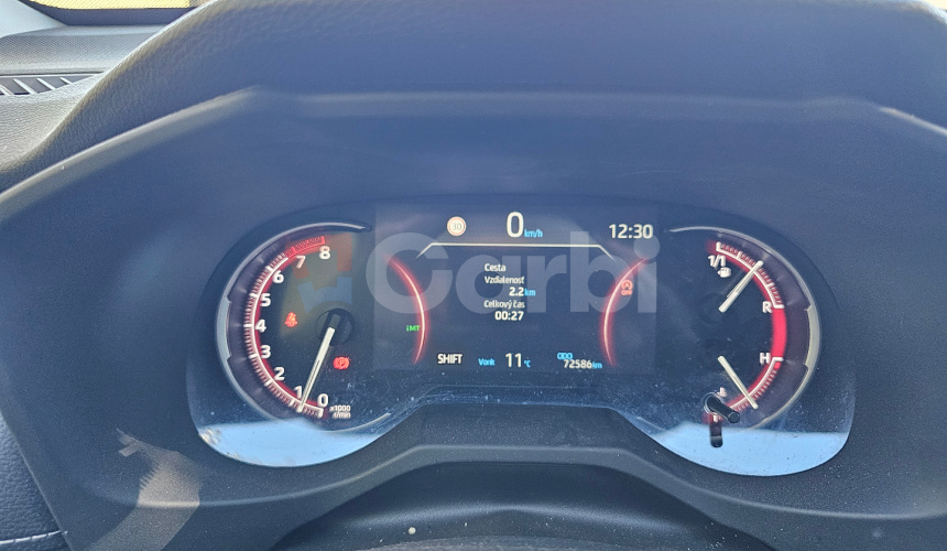 Toyota RAV4 2.0 benzin, 1.majitel,SR