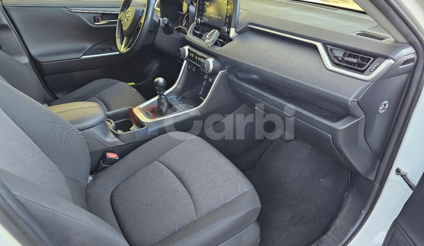 Toyota RAV4 2.0 benzin, 1.majitel,SR