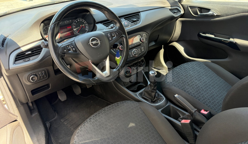 Opel Corsa -E