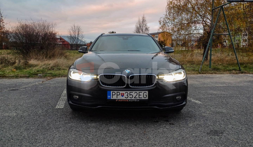 BMW Rad 3 Touring 318d A/T