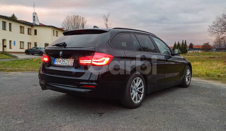 BMW Rad 3 Touring 318d A/T