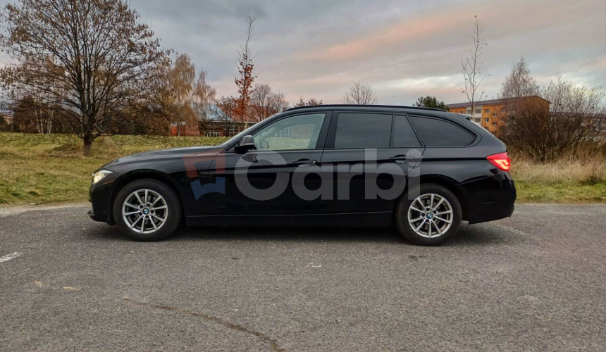 BMW Rad 3 Touring 318d A/T