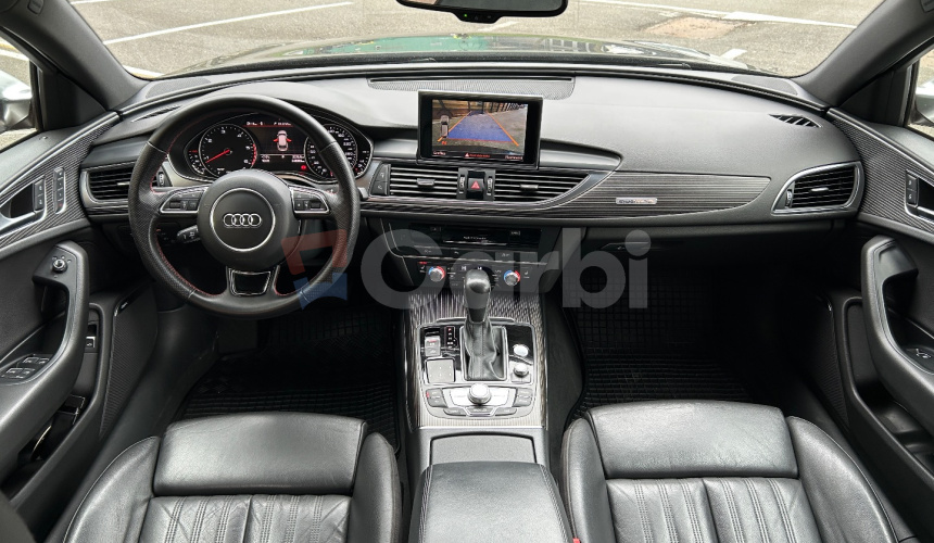 Audi A6 Avant Quattro V6