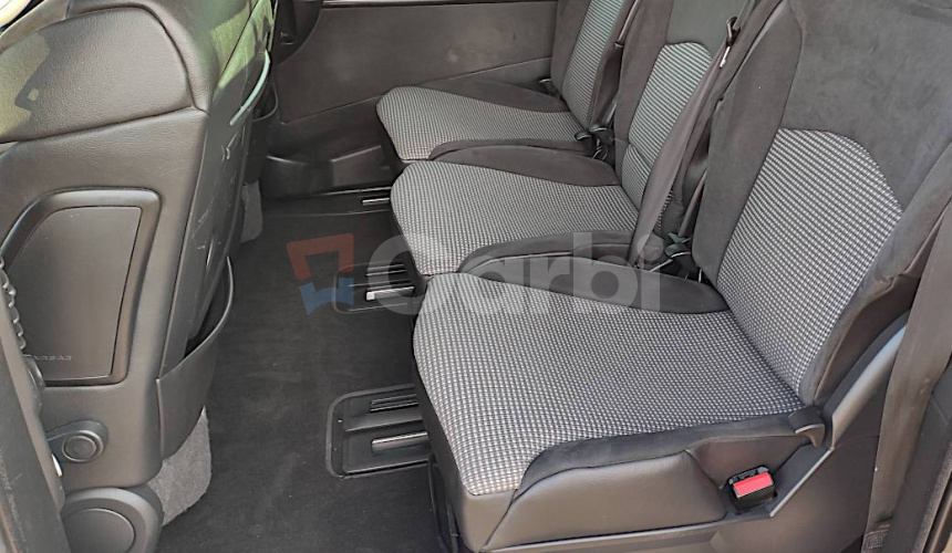 Peugeot 807 2.0 HDI STYLE