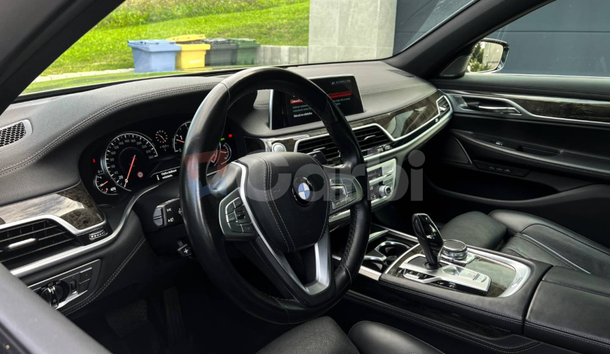 BMW Rad 7 740d xDrive A/T