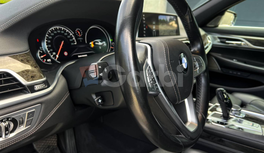 BMW Rad 7 740d xDrive A/T