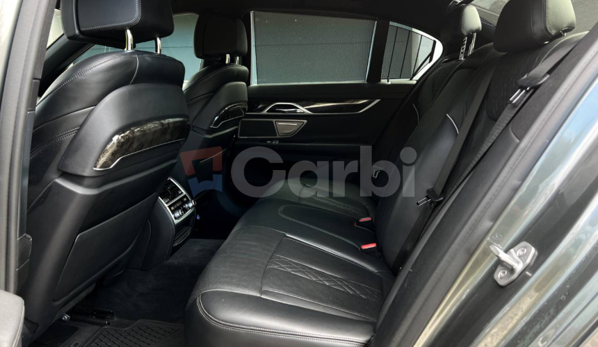 BMW Rad 7 740d xDrive A/T