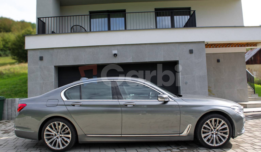 BMW Rad 7 740d xDrive A/T