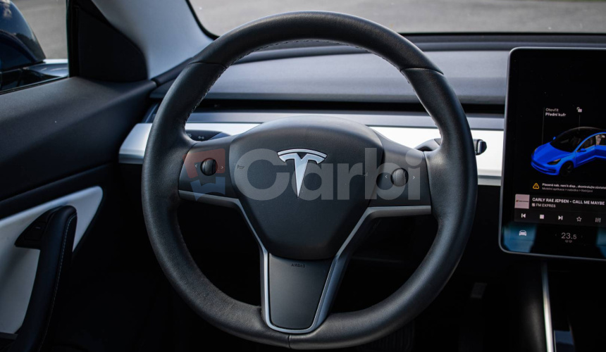Tesla Model 3 Long Range 4x4 Premium Sound, Biely interiér, odpočet DPH