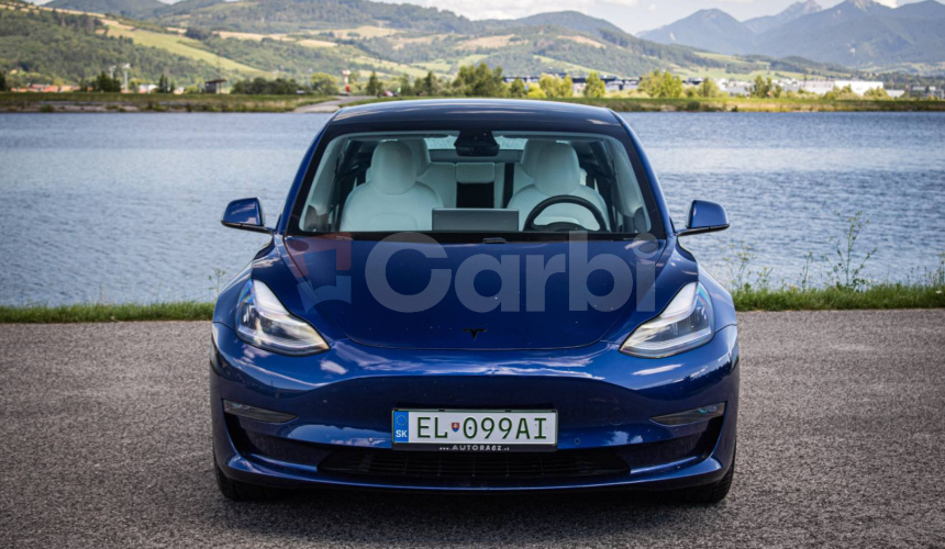 Tesla Model 3 Long Range 4x4 Premium Sound, Biely interiér, odpočet DPH