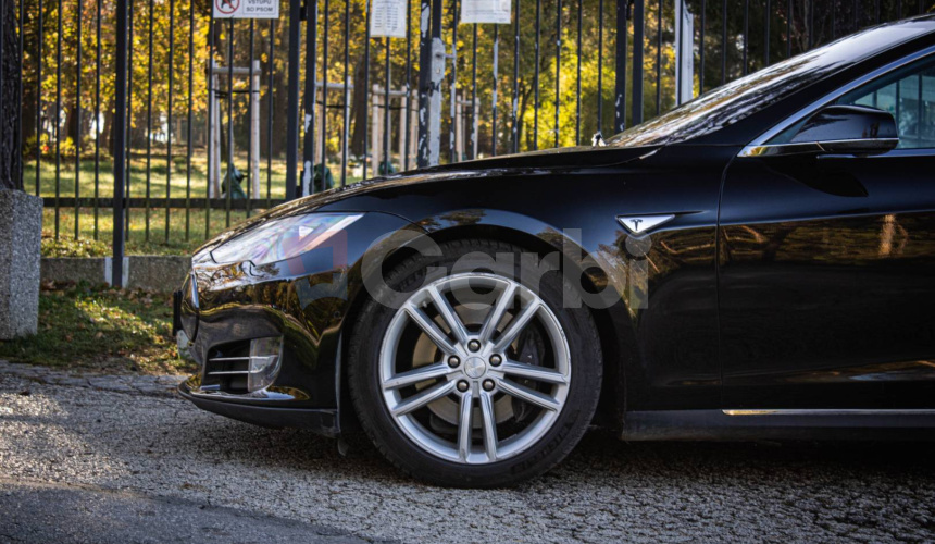 Tesla Model S 70d AWD, Free supercharger, CCS 2 adaptér, po servise