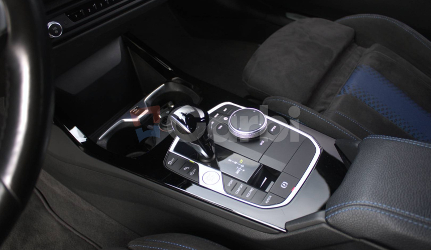 BMW Rad 1 120i 131kw, AT7, M paket