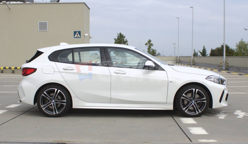 BMW Rad 1 120i 131kw, AT7, M paket