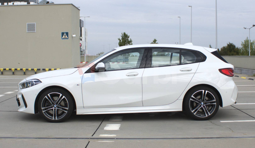 BMW Rad 1 120i 131kw, AT7, M paket